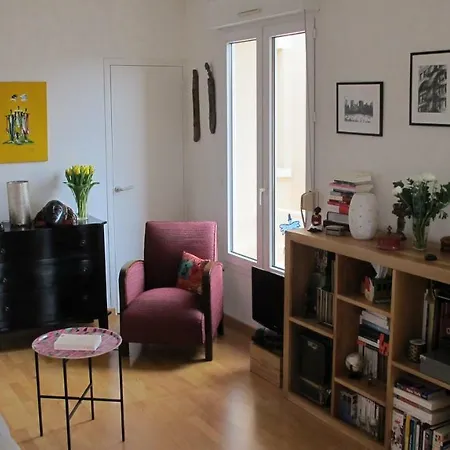 דירה Suite Temple 27 ריימס